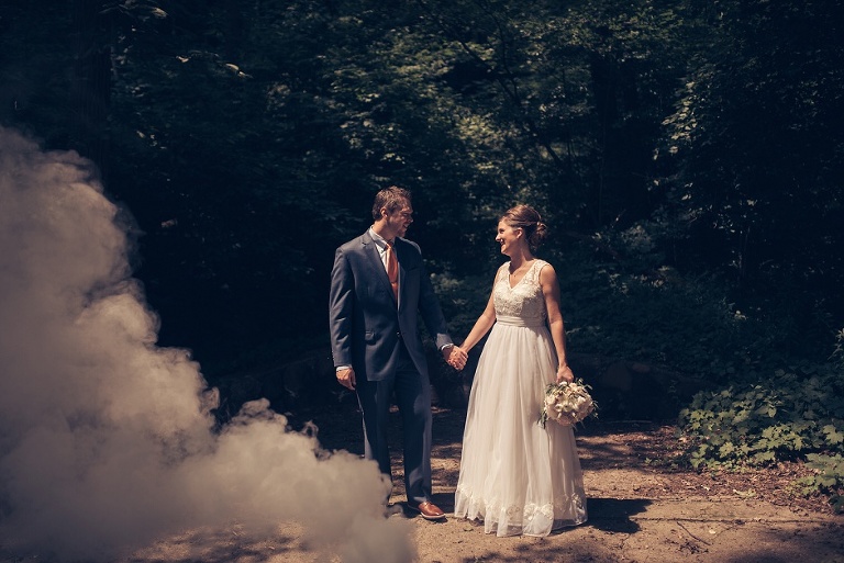 grand rapids wedding photographer smoke bombs