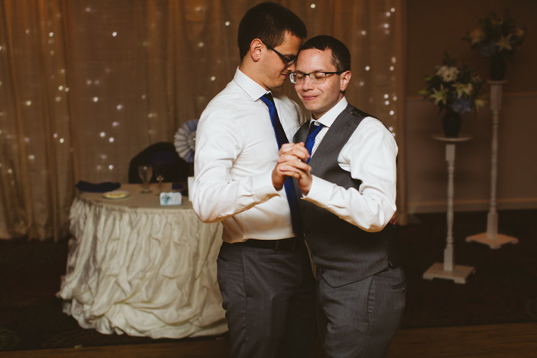michigan-same-sex-wedding-photographer-28